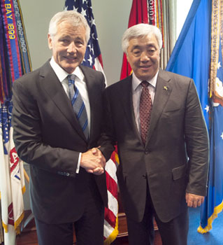 Minister of Foreign Affairs Erlan Idrissov (right) met US Secretary of Defense Chuck Hagel in Washington, DC, on July 8 to discuss crucial issues on the international agenda, including the security in Central Asia post-2014. 1010986362